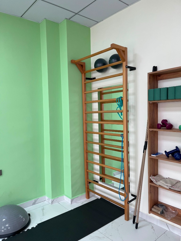 RMS Klinik - Schroth Barları